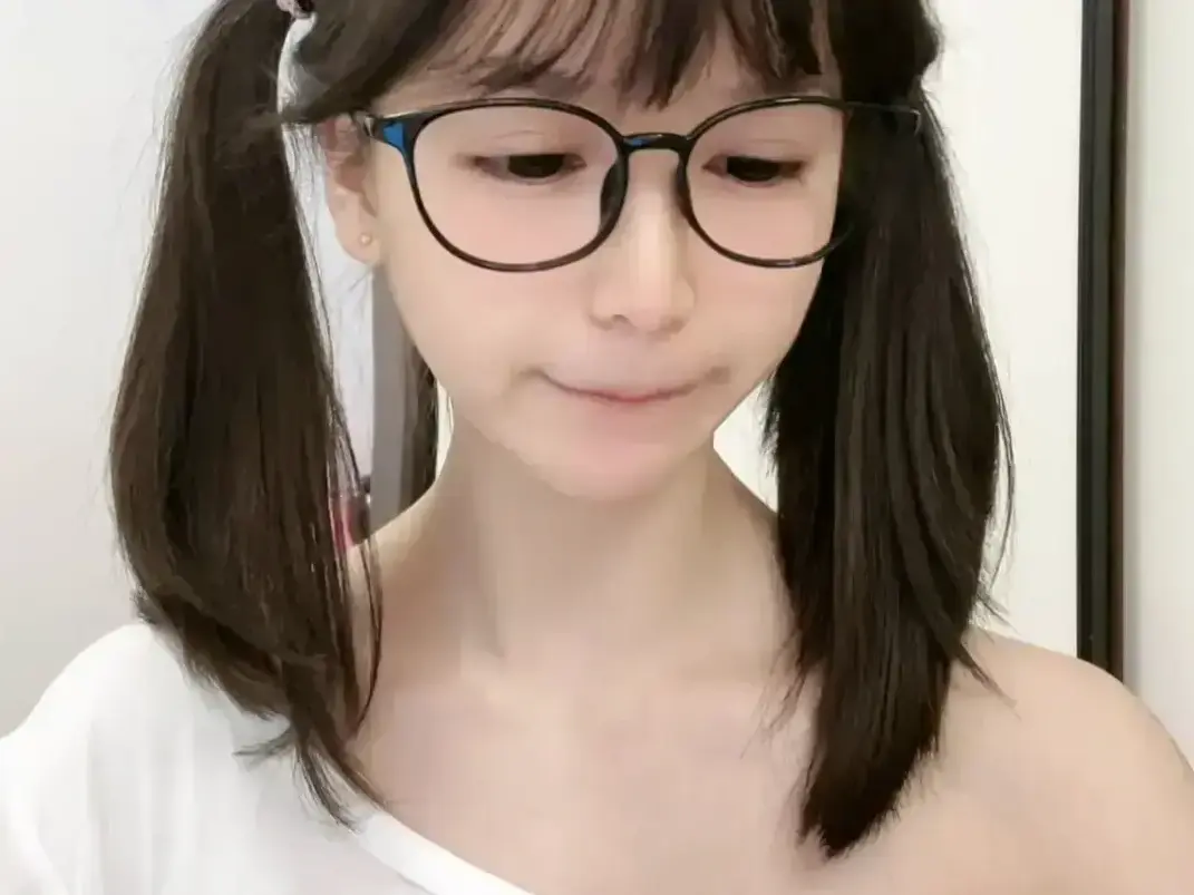 《萌小栖》天才交易员咯咯哒vlog原视频无删减全集免费观看-完整版萌小栖资源极速获取-天才交易员萌小栖纯净高清观影-萌小栖全集值得二刷